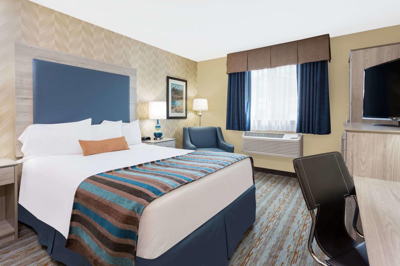 Silverstone Inn & Suites Spokane Valley Extérieur photo